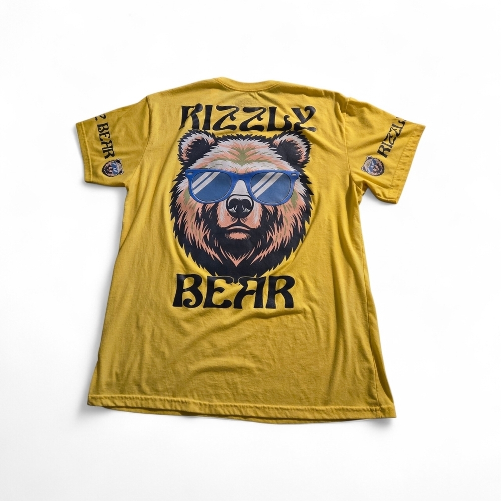 Fresh Laundry Rizzly Bear w/ Sunglasses Fun Whimsical Quirky Bold Yellow Tee XL - Picture 6 of 8